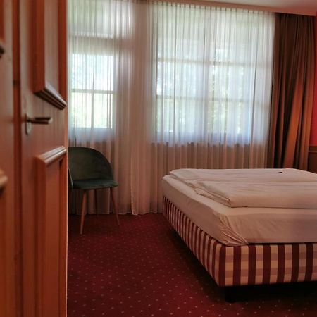 Landhotel Oelmuehle Mombris المظهر الخارجي الصورة