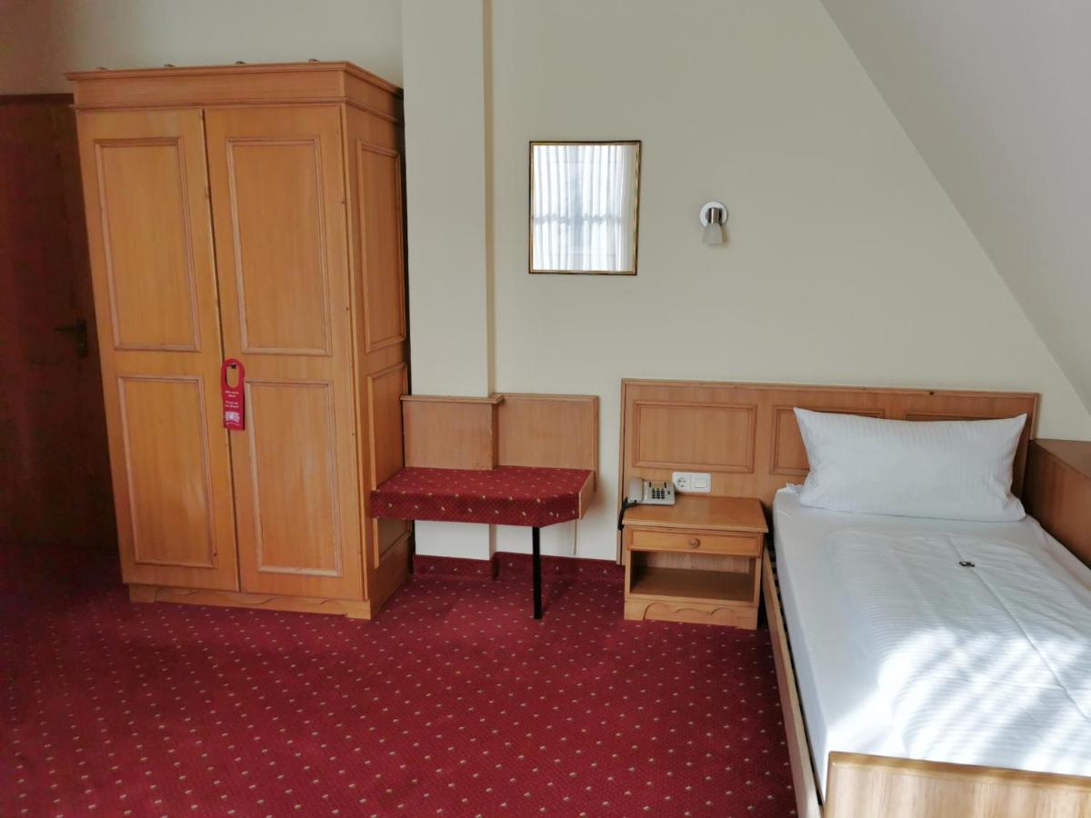 Landhotel Oelmuehle Mombris المظهر الخارجي الصورة